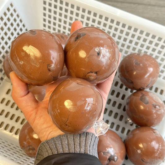 Crisp Satisfying Sound Chocolate Stress Ball Squishy Stress Relief Decompression Toy