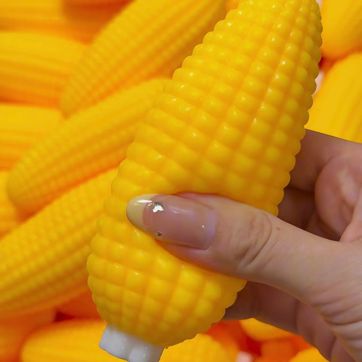 Crunchy Bead & Clay Base Stress Ball Squishy Stress Relief Decompression Toy