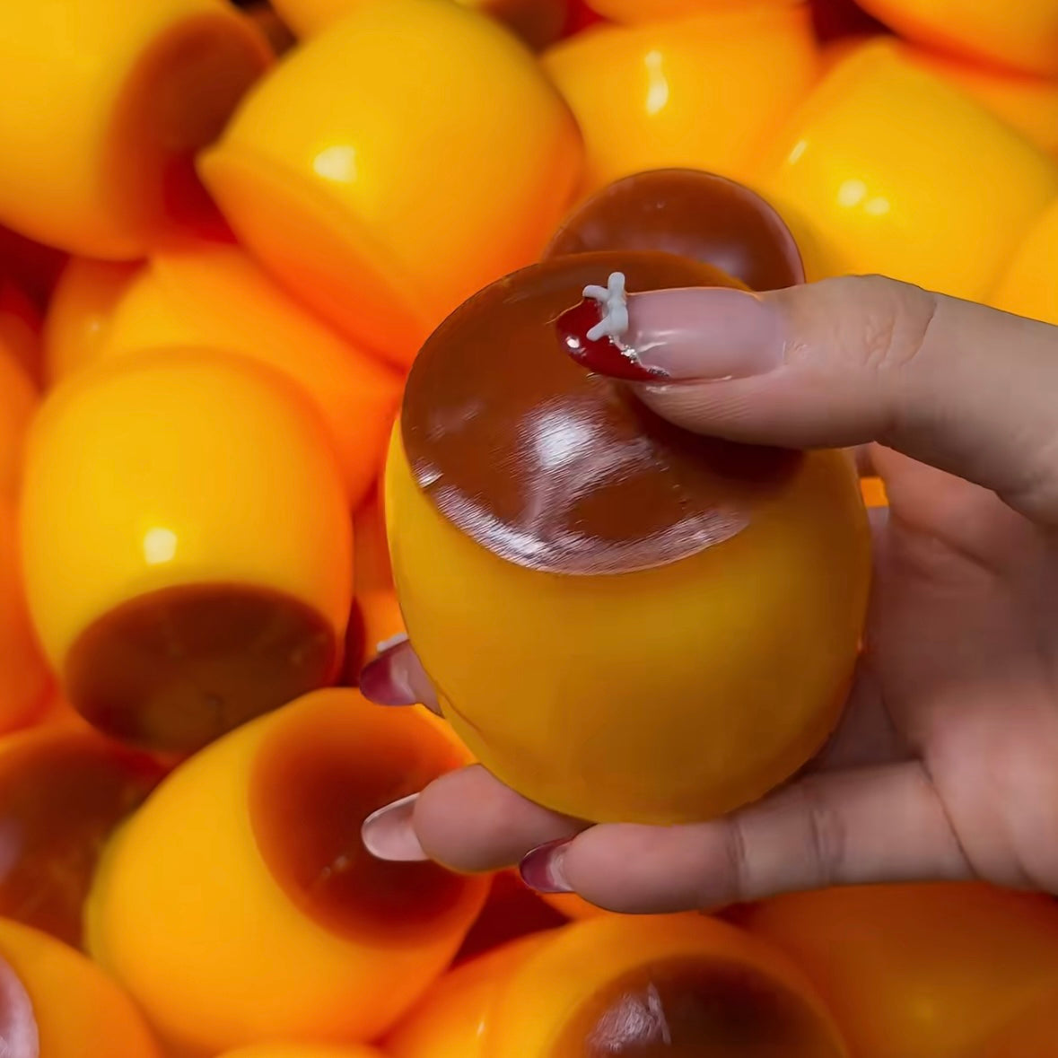 Crunchy Bead & Clay Base Stress Ball Squishy Stress Relief Decompression Toy