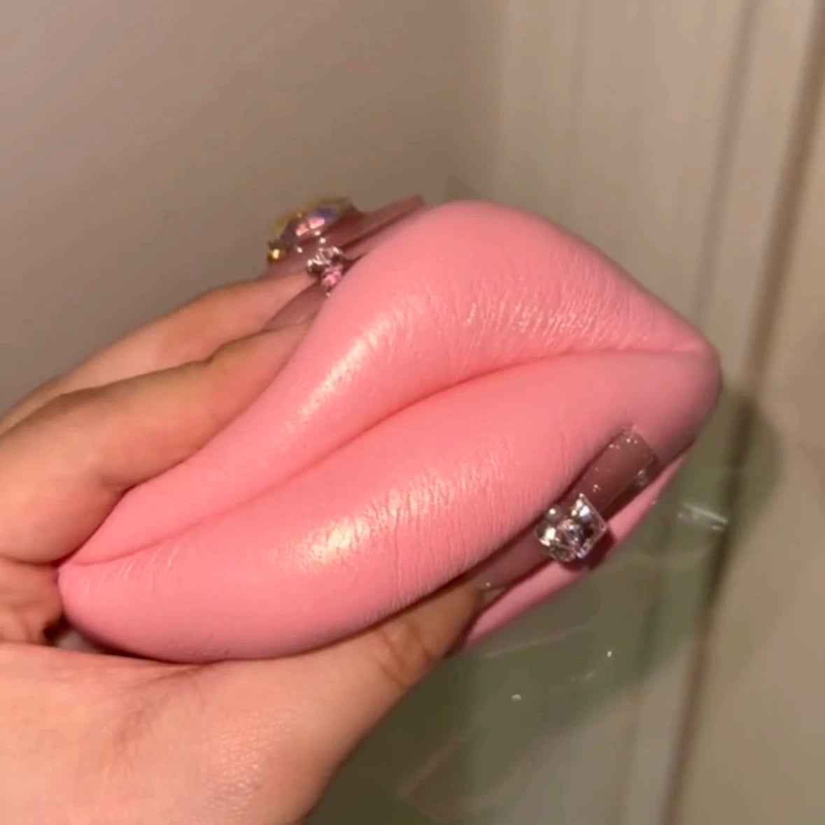 Slow Rising Squishy Mouth Lips Stress Relief Decompression Toy