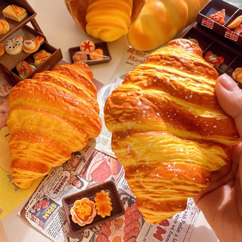 Slow Rising Squishy Croissant Stress Relief Decompression Toy