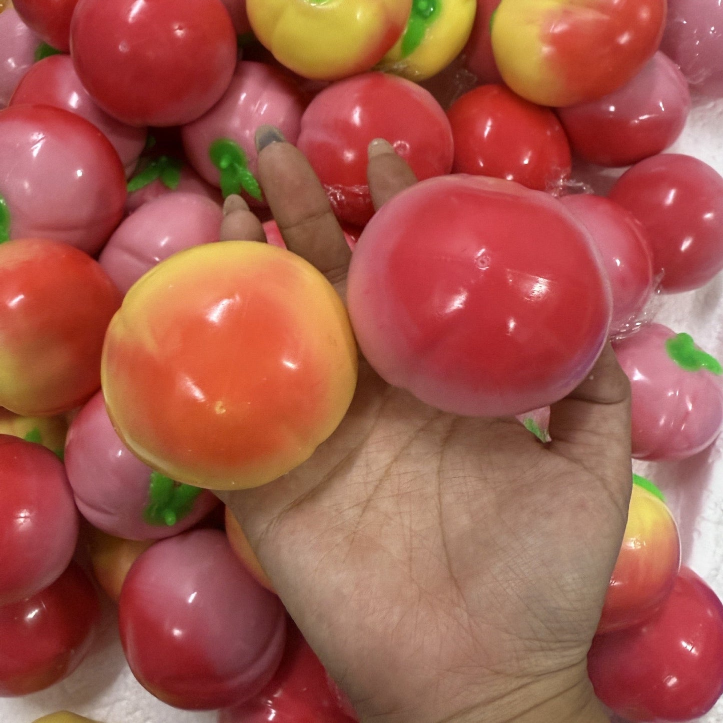 Crunchy Peach Bead & Clay Base Stress Ball Squishy Stress Relief Decompression Toy