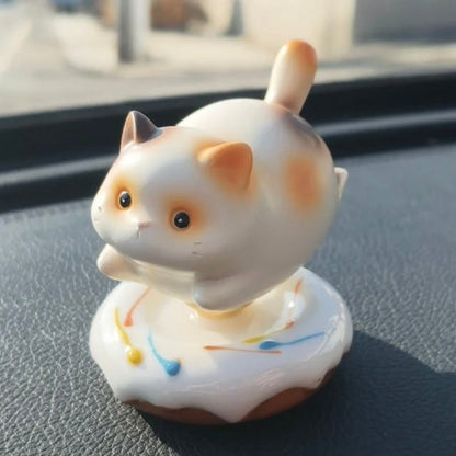 Household Creative Ceramics Kitten Cat Rotating Ornament Car Accessories