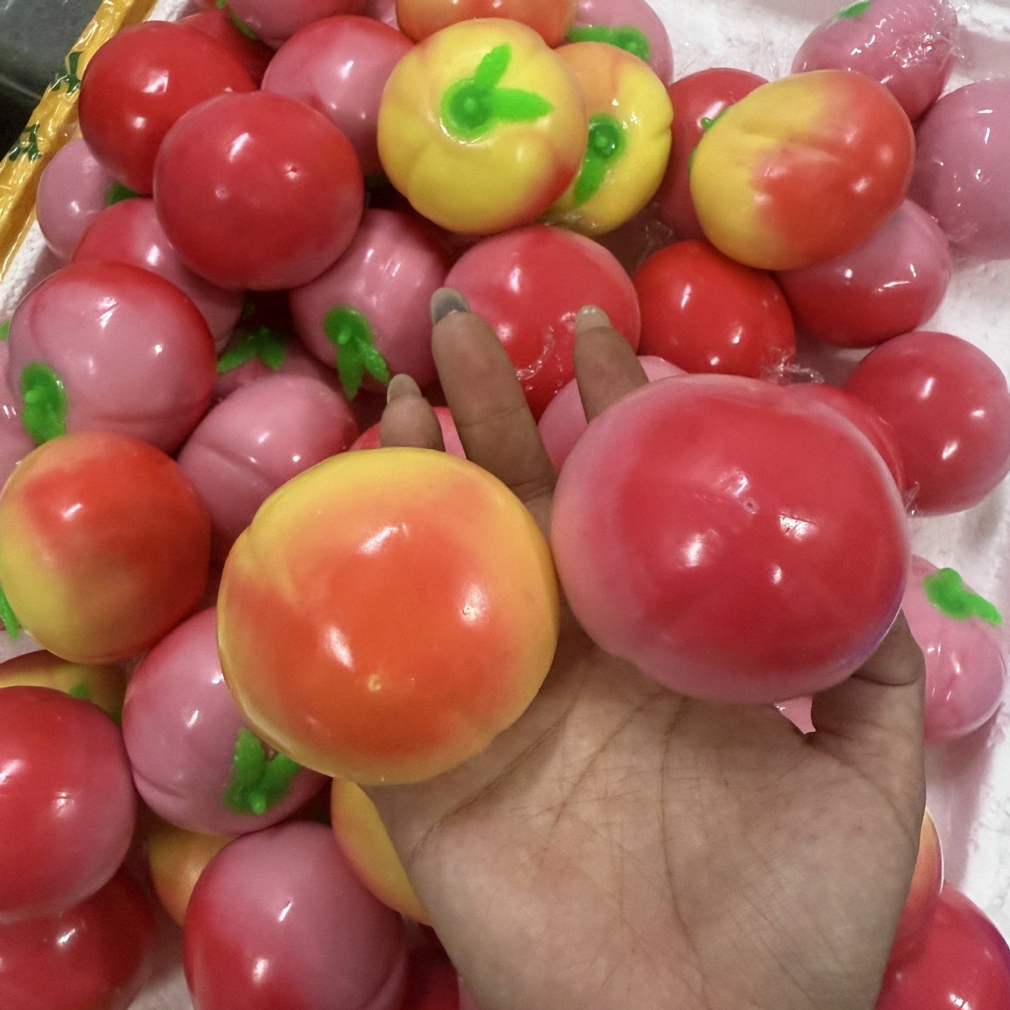 Crunchy Peach Bead & Clay Base Stress Ball Squishy Stress Relief Decompression Toy