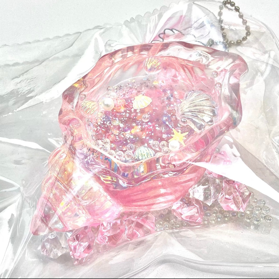 Transparent Whelk Conch Taba Squishy Toy (Liquid Squishy)