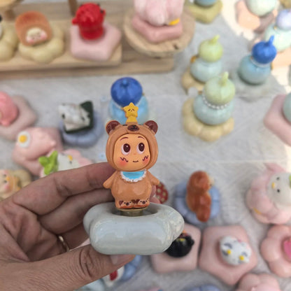 Household Creative Ceramics Twinkle Twinkle Rotating Ornament Car Accessories
